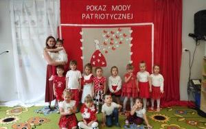 Pokaz Mody Patriotycznej (20)